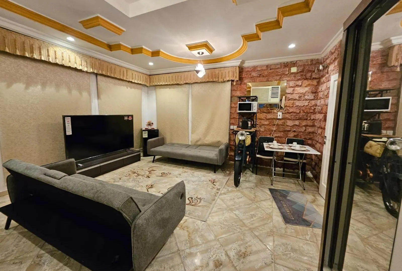 استديو خاص ليلة ملكية Private Studio For A Royal Night Medina Saudi Arabia