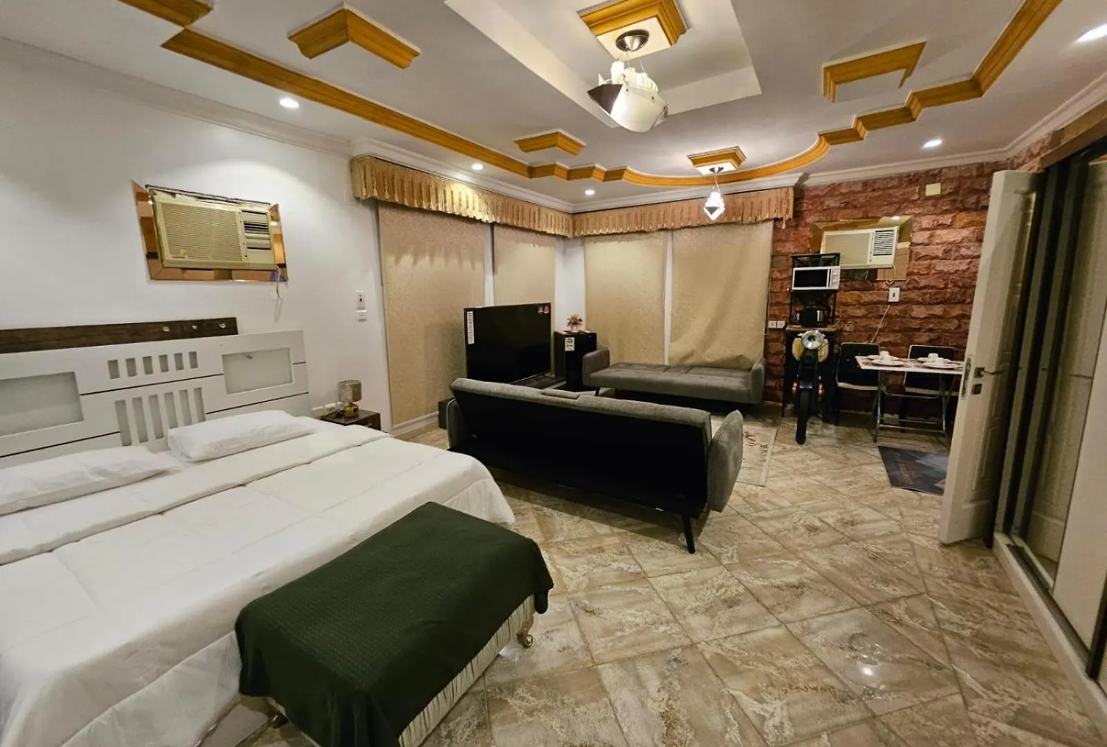 استديو خاص ليلة ملكية Private Studio For A Royal Night Medina 0*,  Saudi Arabia